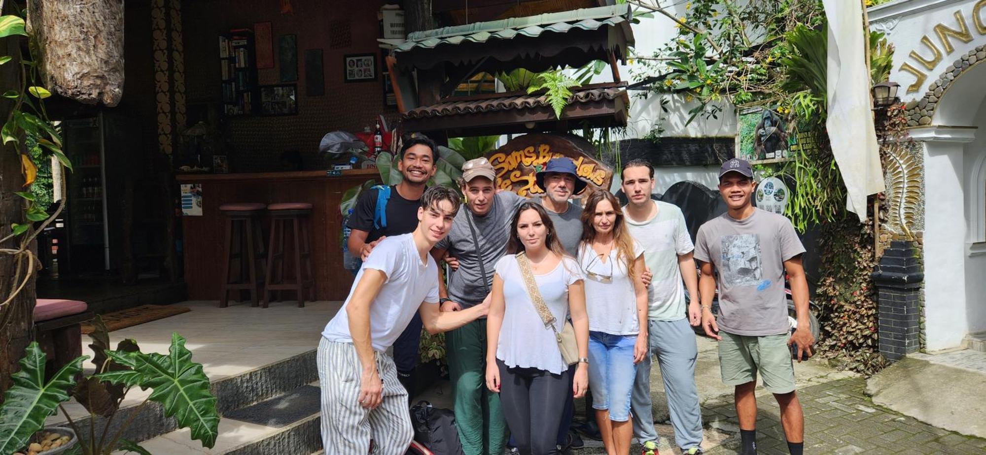 Sam'S Bungalows And Treks Bukit Lawang Exterior photo