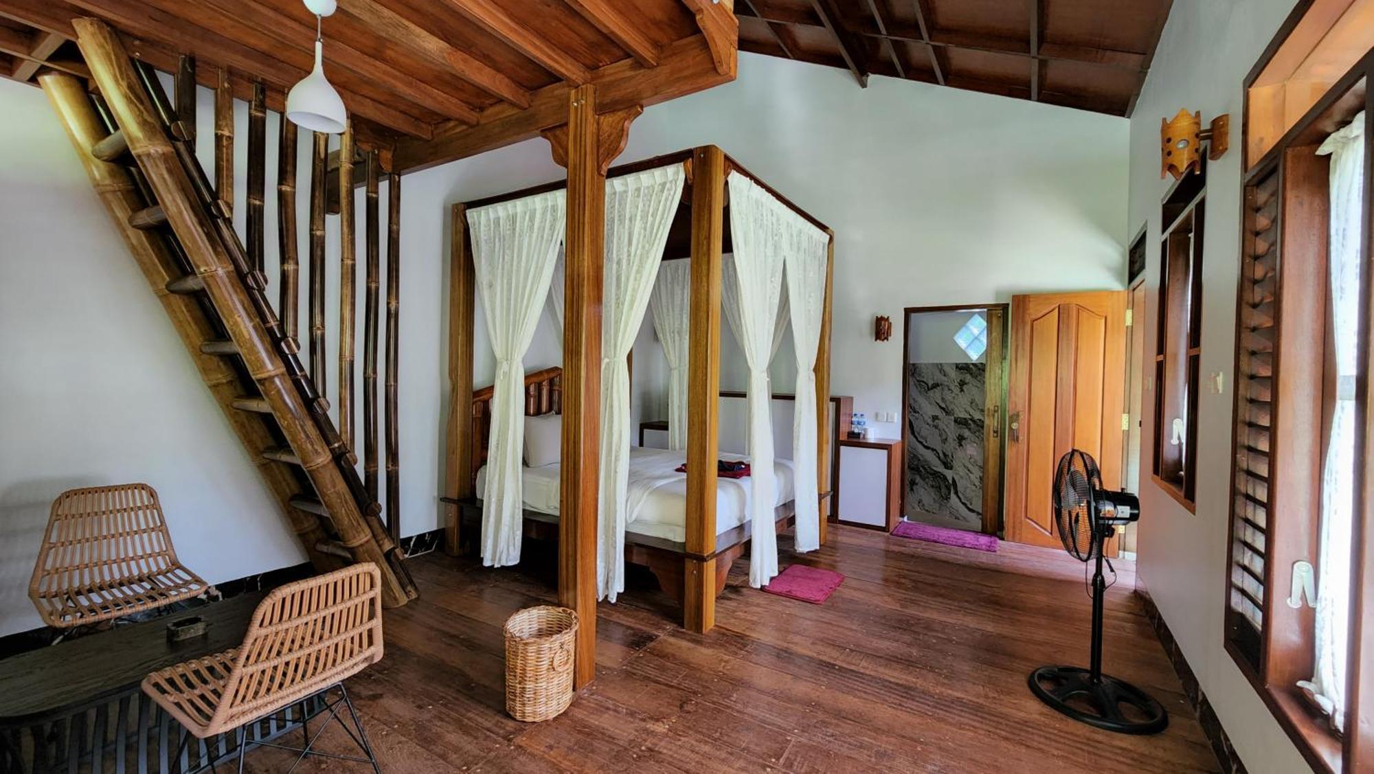 Sam'S Bungalows And Treks Bukit Lawang Exterior photo
