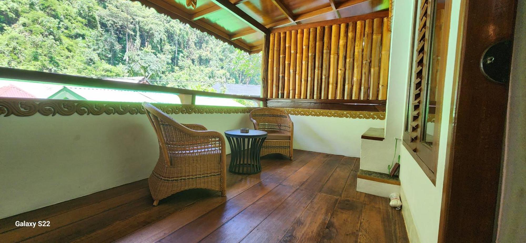 Sam'S Bungalows And Treks Bukit Lawang Exterior photo