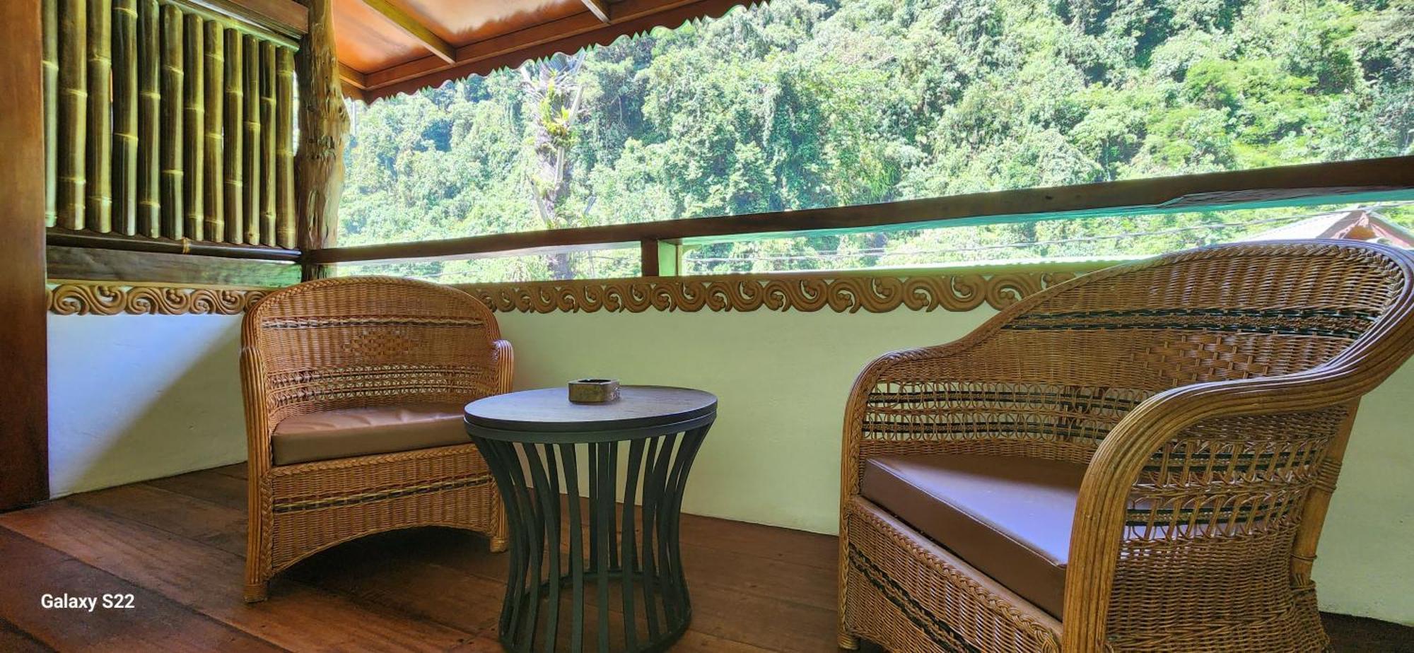 Sam'S Bungalows And Treks Bukit Lawang Exterior photo