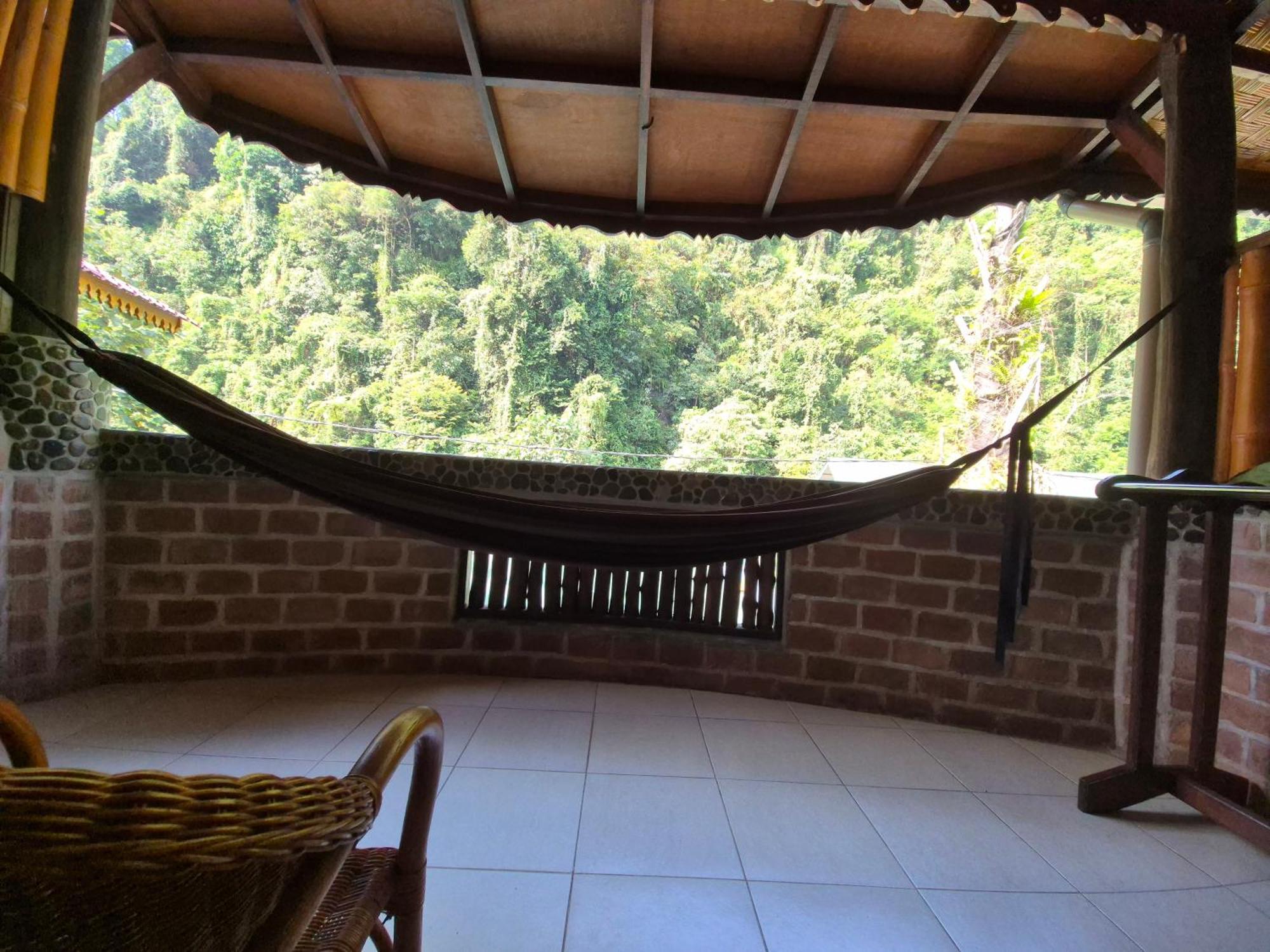 Sam'S Bungalows And Treks Bukit Lawang Exterior photo